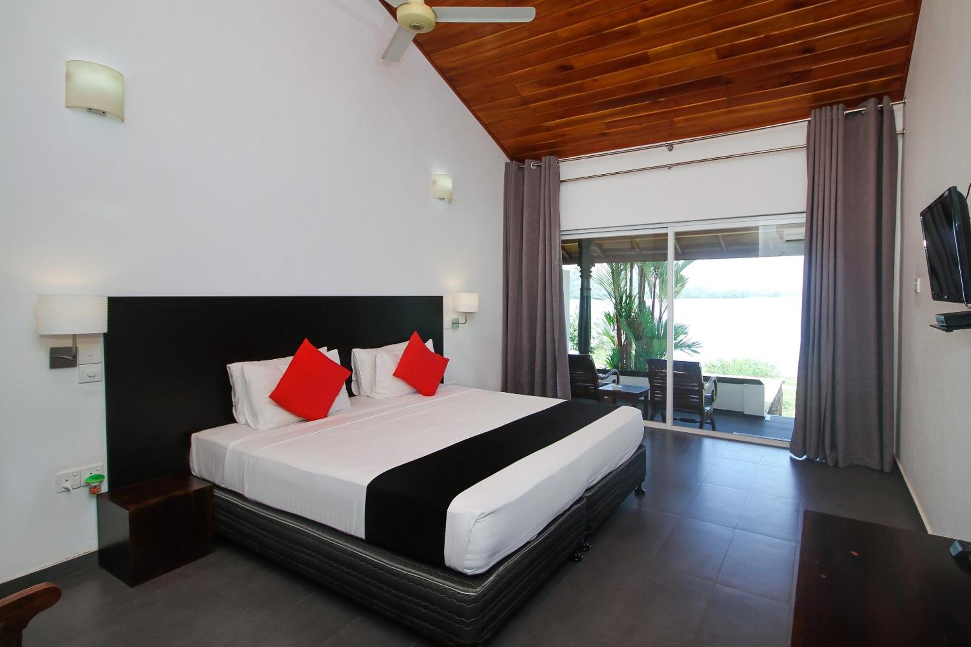 Kalla Bongo Lake Resort Hikkaduwa Bilik gambar